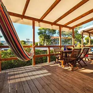 Mediteran Travel Mobile Homes Trogir - Ciovo Camping Arbanija