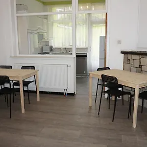 Vakantiehuis House Luppen Two Kitchens Two Bathrooms, Antwerpen