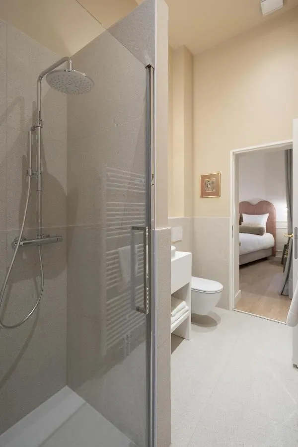 Maison Brederode Anvers 0*, Antverpy